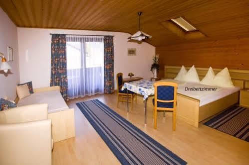 Ferienwohnung Neuhuber Bad Goisern Exterior foto